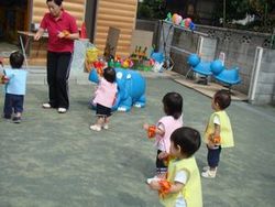 西部総合病院保育所　保育の様子